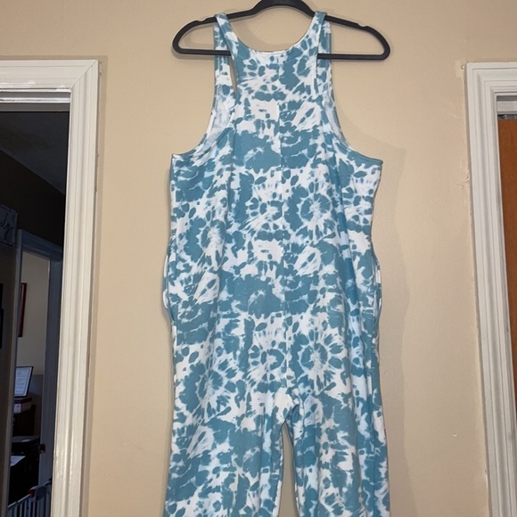Colsie women’s medium 8 10 jumper overall romper tie dye casual crop ankle green - Picture 5 of 10